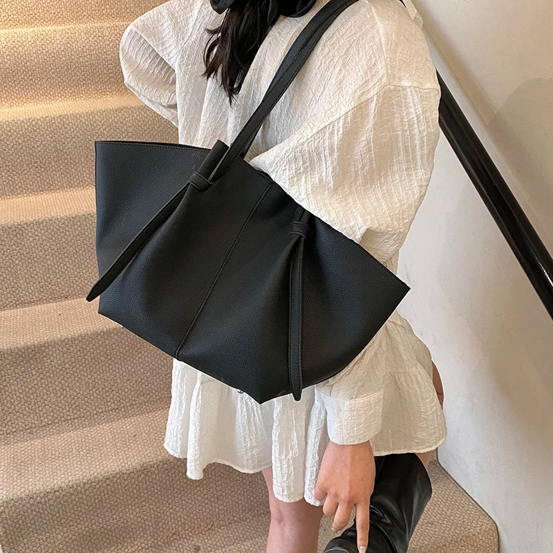 Urban Grandeur Tote Duo