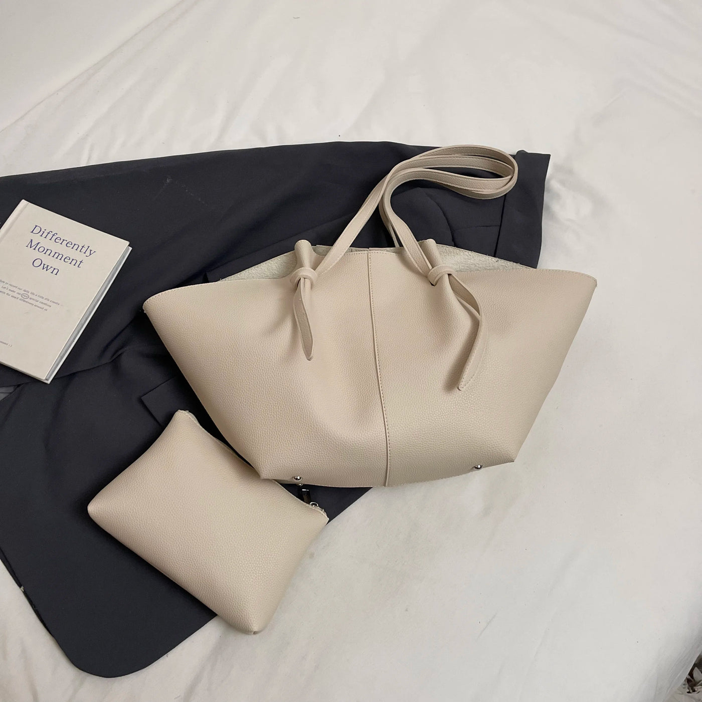 Urban Grandeur Tote Duo